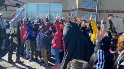 Image for story: Lunchbox Weather at Berry ES in Waldorf, MD