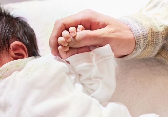 Image for story: Pilot program helps Navy and Marine families through a child’s first year | 7Salutes
