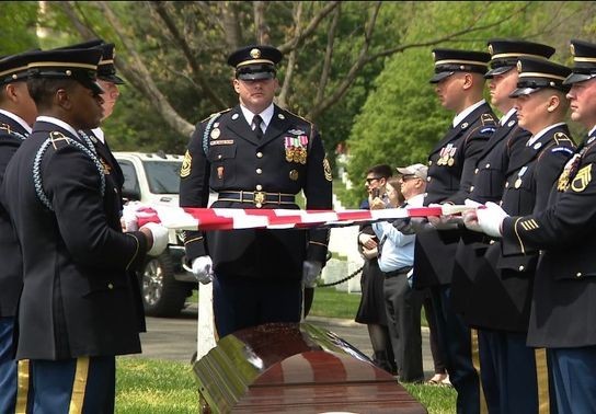 Image for story: Long lost veteran laid to rest at Arlington National Cemetery | 7News Salutes