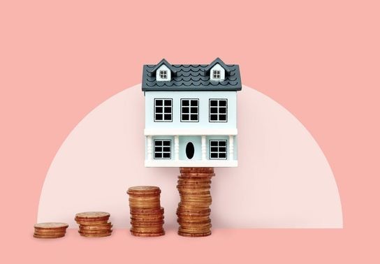 Image for story: HELOC rates reverse course while home equity loans stay steady