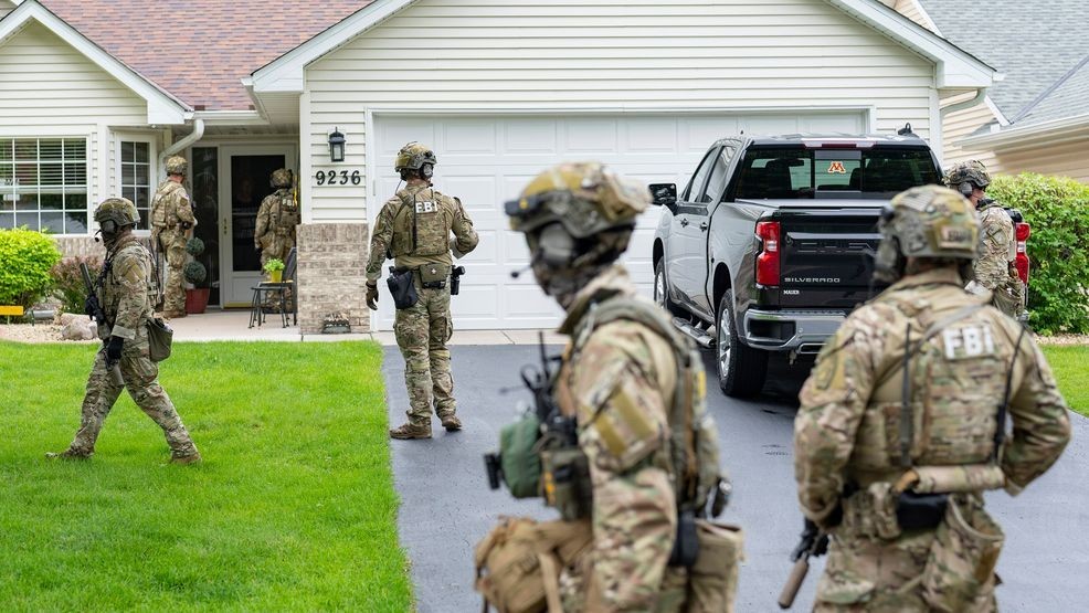 Image for story: Minnesota lawmakers' shooting suspect search enters day two as chilling texts emerge