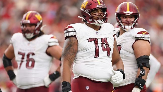 GLENDALE, ARIZONA - SEPTEMBER 29: Offensive tackle Brandon Coleman #74 of the Washington Commanders during the NFL game at State Farm Stadium on September 29, 2024 in Glendale, Arizona. The Commanders defeated the Cardinals 42-14.  (Photo by Christian Petersen/Getty Images)