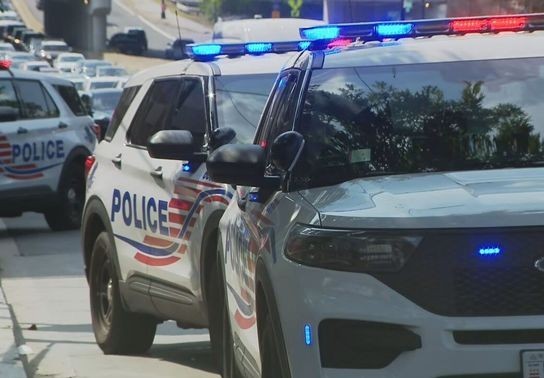 Image for story: DC officer shoots and misses armed suspect, taser fails during domestic call, police say
