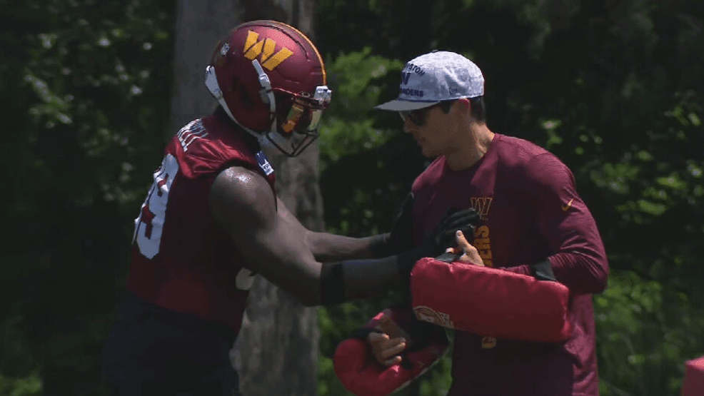 Image for story: Commanders assistants are grateful for continuity to help build on last year's success